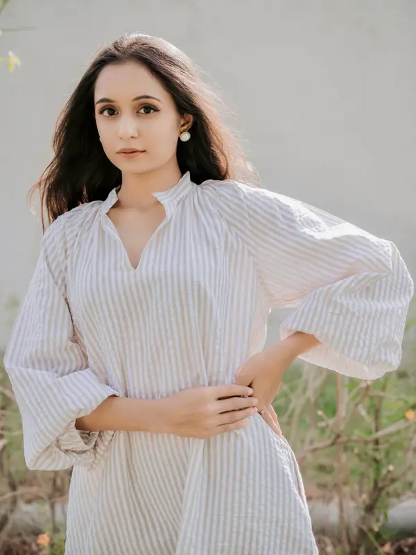 Sand A-line stripe Dress - Image 4