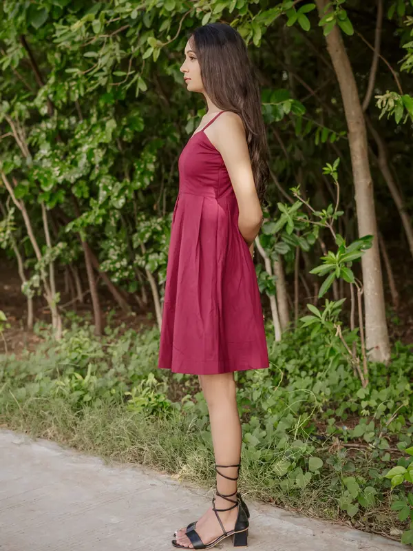 Merle Burgundy Box Pleat Mini Dress - Image 4